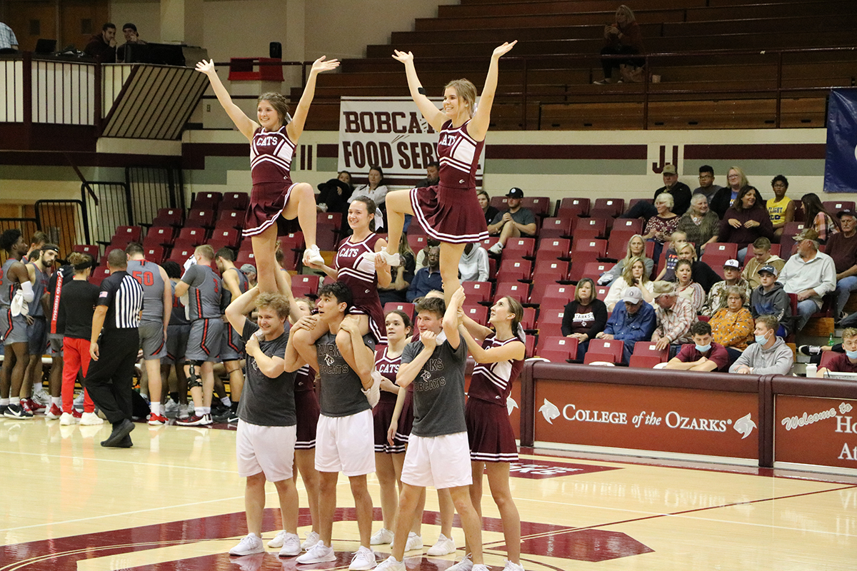 Bobcat Cheer Team